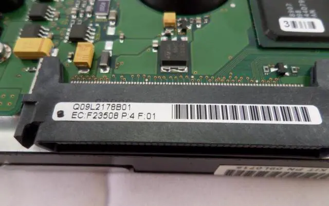 Alt view image 5 of 9 - HDD 9.1GB WU SCSI-3 PLUGGABLE, 313706-B21, 313726-001, HB00931931, 59H7007, TYPE: DGHS