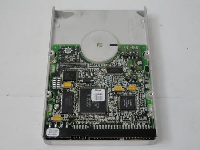Alt view image 3 of 5 - 90645D3 MAXTOR 6.4GB 5400RPM IDE HARD DRIVE