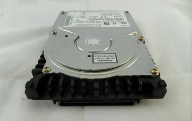 Alt view image 6 of 8 - KU73J461 MAXTOR 73GB 10000RPM ULTRA-320 10000RPM 80-PIN HARD DRIVE