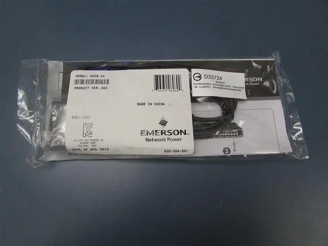 Main image of New / Sealed Avocent Emerson UMIQ-V2 KVM Extender Module Up to 328 ft.