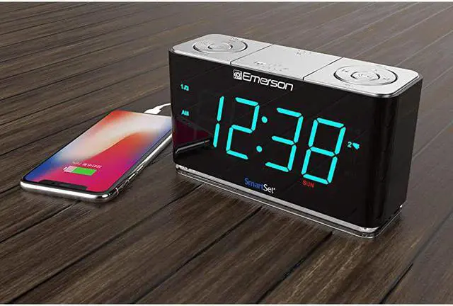 Alt view image 4 of 7 - SmartSet Alarm Clock Radio with Bluetooth Speaker Charging StationPhone Chargers with USB port for iPhoneiPadiPodAndroid and Tablets ER100301