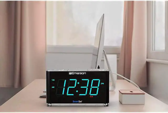 Alt view image 2 of 7 - SmartSet Alarm Clock Radio with Bluetooth Speaker Charging StationPhone Chargers with USB port for iPhoneiPadiPodAndroid and Tablets ER100301