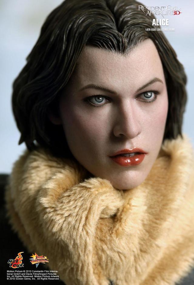Alt view image 7 of 11 - HOT TOYS 1/6 RESIDENT EVIL AFTERLIFE BIOHAZARD MMS139 ALICE ACTION FIGURE