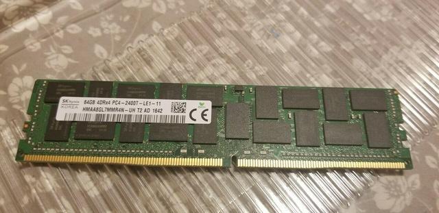 Main image of 805358-S21 - HP Compatible 64GB PC4-19200 DDR4-2400Mhz 4Rx4 1.2v ECC LRDIMM