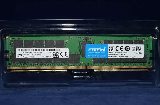 Alt view image 4 of 5 - Micron MTA36ASF4G72PZ-2G3B1