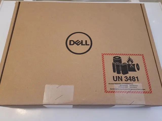 Alt view image 9 of 10 - Dell Latitude 7480 14" Laptop, Intel Core i7 6600U 2.6Ghz, 32GB DDR4, 256GB M.2 SSD, Full HD 1080p, Thunderbolt 3, HDMI, Webcam, Windows 10