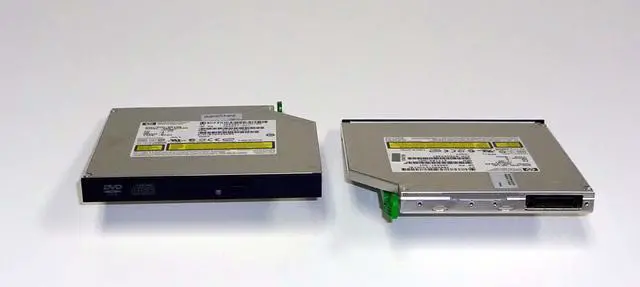 Alt view image 2 of 2 - Hewlett Packard DVD 8X slim