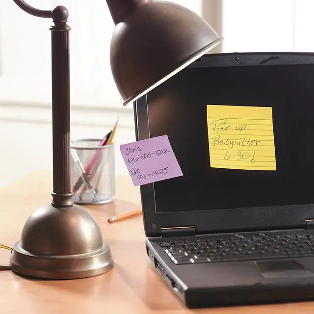 Alt view image 4 of 14 - Post-it Pop-up Note Dispenser/Value Pack 4 x 4 Self-Stick Notes Black/Clear