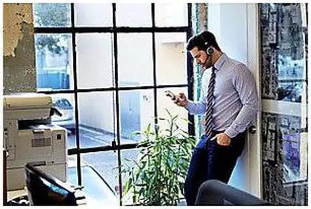 Alt view image 4 of 20 - Jabra EVOLVE 65 UC Headset