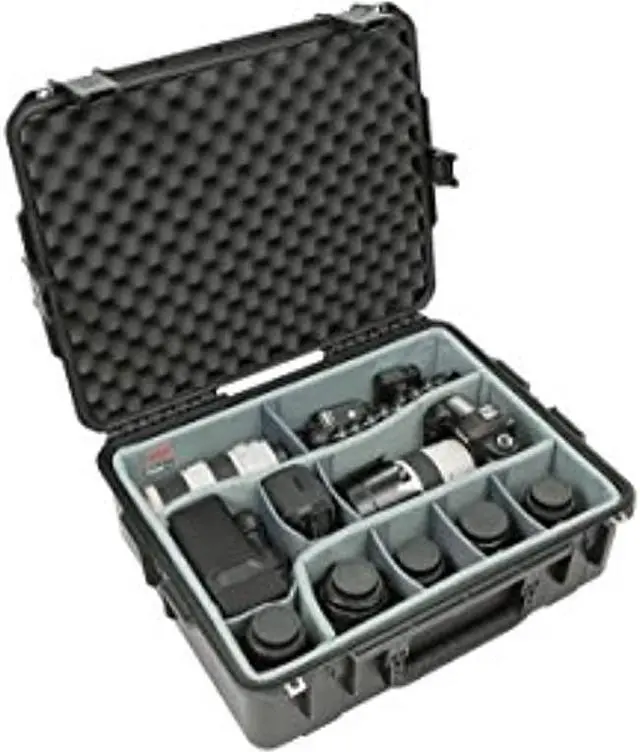 Main image of skb cases 3i-2217-8dt iseries professional camera case, black/gray