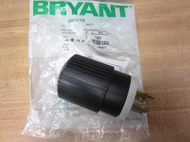 Alt view image 3 of 3 - Bryant Locking Plug  Nylon  71420NP