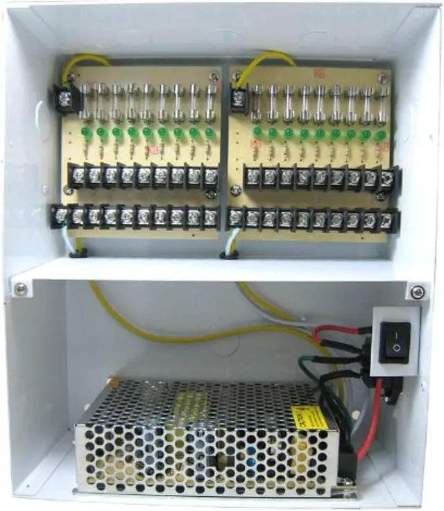Alt view image 4 of 4 - ACELEVEL 18 CHANNEL POWER BOX 10 AMP, DC12V