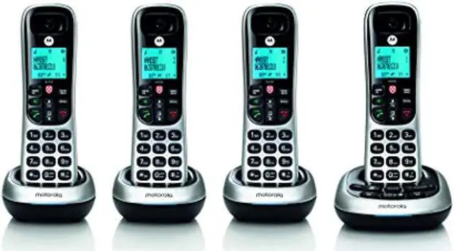 Main image of motorola cd4014 digital cordless phone with answering machine with 4 handsets