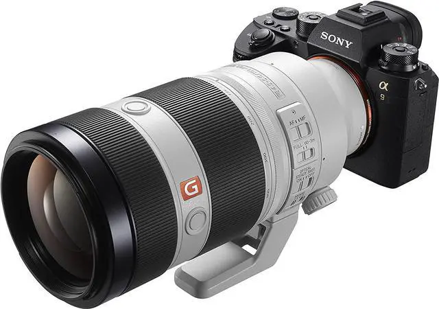 Alt view image 11 of 20 - Sony - FE 100-400mm f/4.5-5.6 GM OSS Super Telephoto Zoom Lens for Sony E-mount Cameras