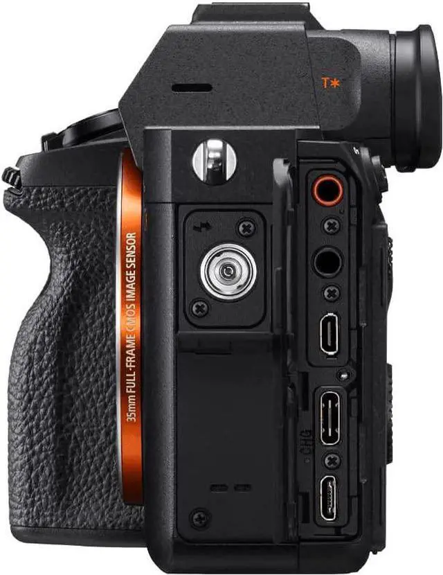 Alt view image 9 of 20 - Sony Alpha a7R IV Mirrorless Digital Camera (Updated Version) #ILCE7RM4A/B