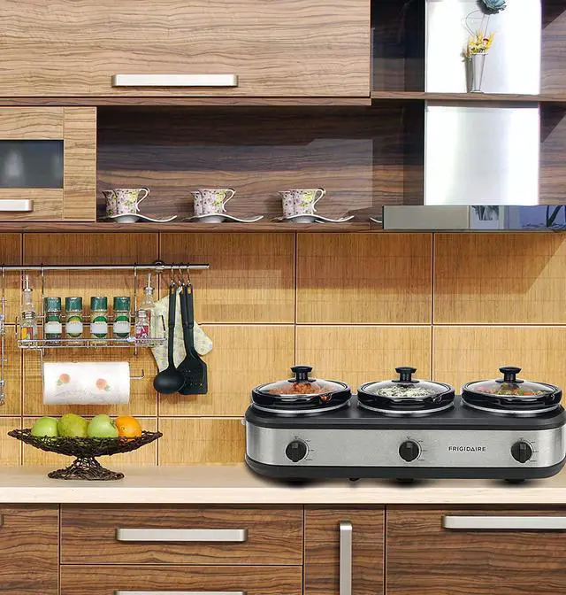 Alt view image 11 of 15 - Frigidaire ESC3105-SS Stainless Steel Buffet Triple Slow Cooker