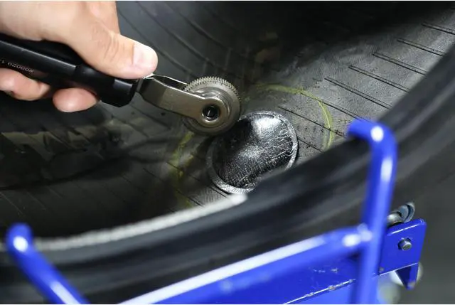 Alt view image 5 of 9 - STEELMAN 00029 Tire Repair Stitcher