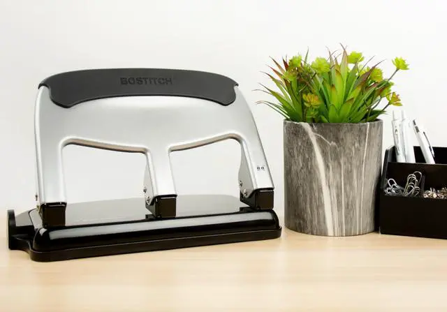 Alt view image 8 of 9 - Bostitch EZ Squeeze 40-sheet Hole Punch