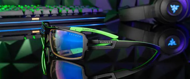 Alt view image 6 of 7 - GUNNAR RPG Razer Edition, Precision Gaming Glasses with Gunnar Focus, Onyx Frames, Amber Lens, 65% Blue Light and 100% UV Protection, RZR-30001