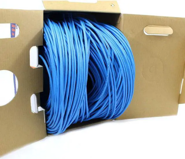 Alt view image 4 of 5 - CAT6E 600 MHz CMR BLUE