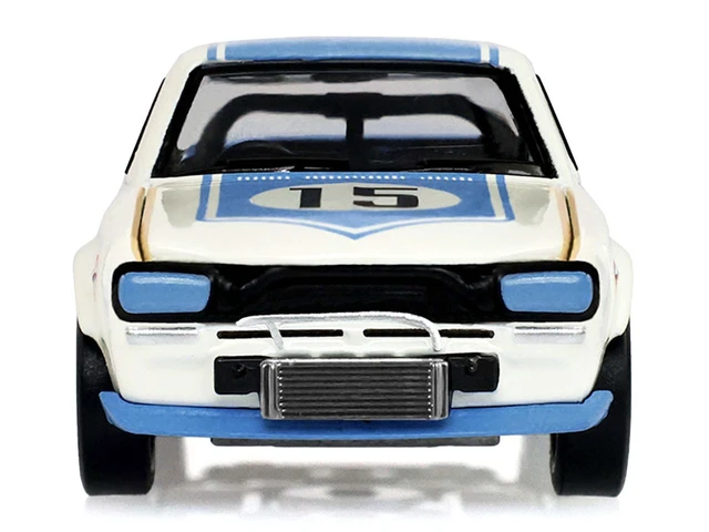 Alt view image 10 of 11 - 1972 Nissan Skyline 2000 GT-R (KPGC10) RHD #15 Kunimitsu Takahashi White with Blue Stripe 1/64 Diecast Model Car by Greenlight
