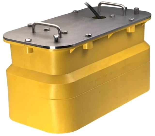 Main image of Airmar R599 InHull Chirp Transducer