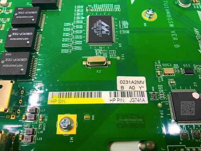 Alt view image 2 of 2 - HP MSR 8-Port 10/100/1000BASE-T / 2-port 1000BASE-X Combo HMIM Module (JG741A)