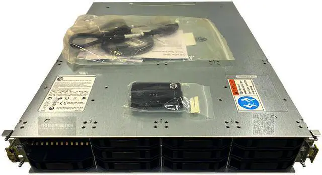Alt view image 4 of 5 - HP MSA 2040 LFF SAS 12x Total Bay Fibre Channel Chassis C8S54A (C8R12A)