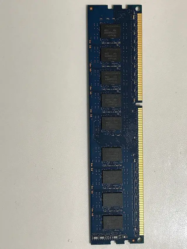 Alt view image 4 of 6 - HYNIXHynix Hmt41Gu7Afr8A-Pb Hynix 8Gb (1X8Gb) Pc312800 1600Mhz Unbuffered Ecc 1.35V Cl11 2Rx8 Ddr3 Sdram 240Pin Memory Module