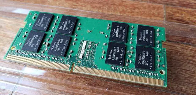 Alt view image 5 of 9 - Hynix HMA82GS6AFR8N-UH 16GB DDR4-2400 SODIMM