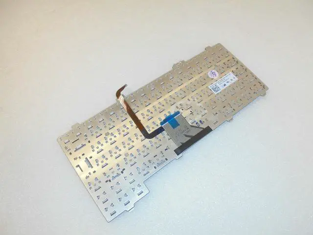 Alt view image 4 of 4 - New Spanish Dell OEM Latitude XT XT2 Laptop Keyboard XK132