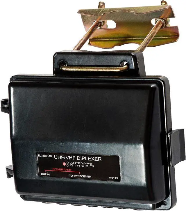 Main image of Antennas Direct VHF / UHF Antenna Combiner, Indoor, Attic, Outdoor Use, All-weather Mounting Hardware, Adjustable Mast Clamp, Black - EU385CF-1S