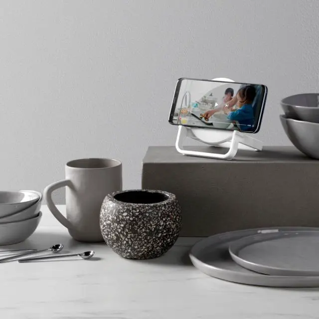 Alt view image 14 of 14 - Belkin BOOSTCHARGE Wireless Charging Stand + Speaker