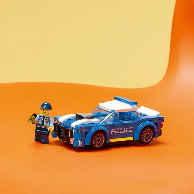 Alt view image 5 of 7 - Police Car