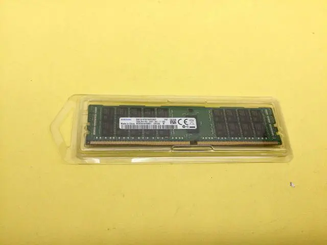 Alt view image 6 of 9 - Samsung 32GB DDR4 SDRAM Memory Module - 32 GB (1 x 32 GB) - DDR4 SDRAM - 2400 MHz DDR4-2400/PC4-19200 - 1.20 V - ECC - Registered - 288-pin - DIMM