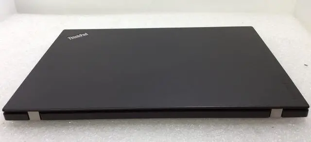 Alt view image 3 of 7 - Lenovo ThinkPad T470S Core i5-7300U 2.60 GHz 512 GB 8.0 GB