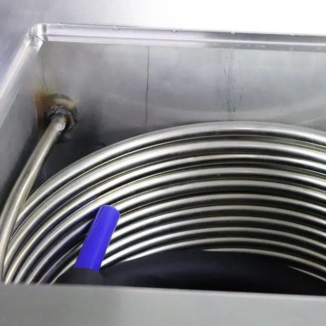 Alt view image 5 of 7 - HNZXIB 50L Rotary Evaporator  220V set including Rotavap R1050 /  -30°C  Cooling Chiller DLSB50-30 / Water Circulating Vacuum Pump SHZ-C(5)