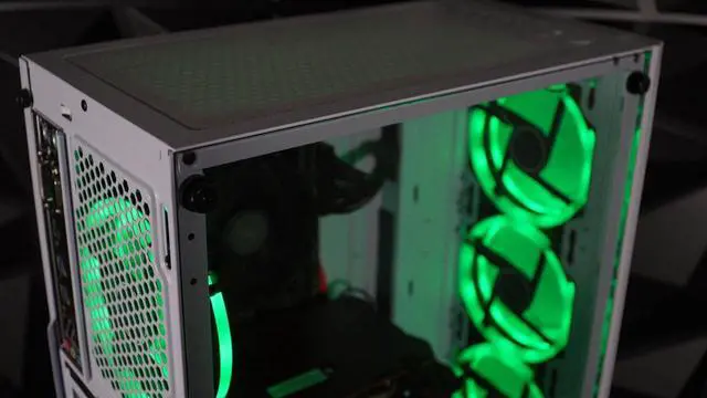 Alt view image 4 of 7 - ViprTech Avalanche Gaming PC - AMD Ryzen 5 (3.6Ghz), AMD Radeon RX 580 8GB, 16GB DDR4 3200, 512GB NVMe SSD, 700W PSU, RGB, WiFi, Computer Desktop White