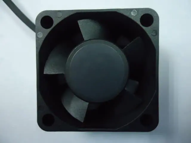 Alt view image 2 of 3 - Sunon KDE1204PKV1 MS.A.GN 40x40x20mm 40mm 4cm DC12V 0.8W Server Cooling Fan Server Square Fan 2-wire