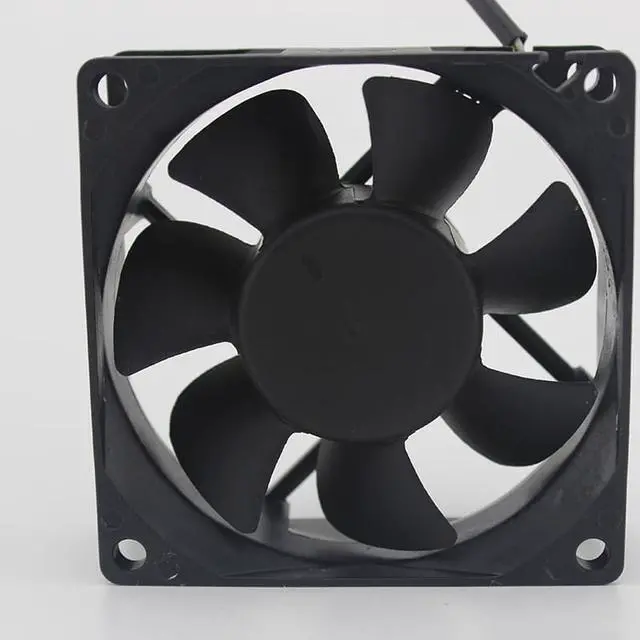 Alt view image 2 of 2 - 1pcs DS07025T12U 70mm 7025 DC 12V 0.7A 4 -pin PWM cpu pc case cooling fan