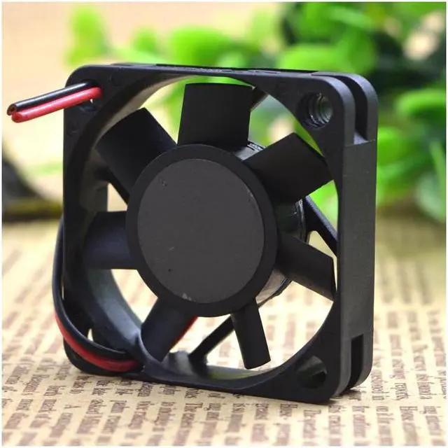 Alt view image 3 of 4 - 4010 Fan 40*40*10 12V 1.8W KDE1204PFVX Switch 3line