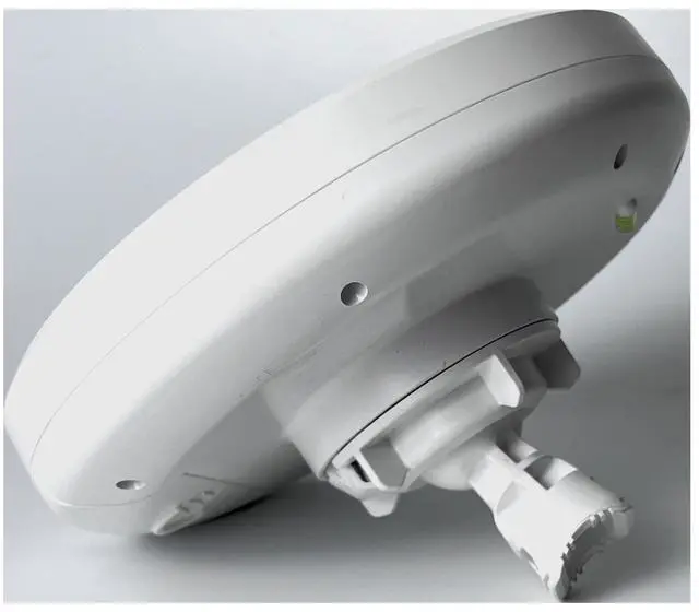 Alt view image 2 of 4 - Silarius SIL-P2P900MB16500FT58GHZ Outdoor CPE P2P 5.8GHz 900Mbps - Pair (Up to 5Km/16,500ft)