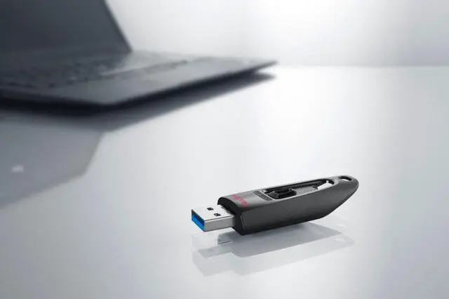 Alt view image 10 of 20 - SanDisk Ultra CZ48 256GB USB 3.0 Flash Drive (SDCZ48-256G-U46)