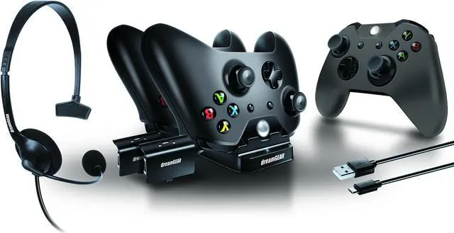 Alt view image 6 of 11 - dreamGEAR Player's Kit for Xbox One - Black