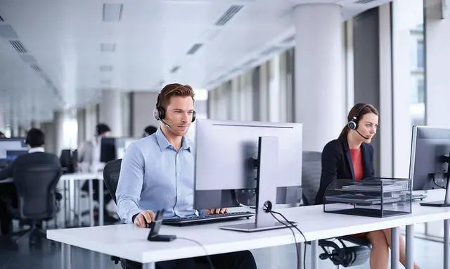 Alt view image 9 of 20 - Jabra Evolve 75 Stereo UC Include Link 370