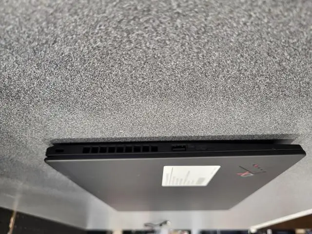 Alt view image 3 of 4 - Refurbished (Fair) - Lenovo ThinkPad X1 Carbon 8th Gen 14" Ultrabook Intel i5-10310U 16 GB LPDDR3 256 GB SSD Windows 11 Pro