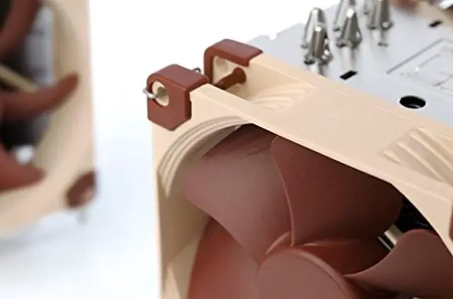 Alt view image 5 of 5 - Noctua NH-D9 DX-3647 4U, Premium CPU Cooler for Intel Xeon LGA3647 (Brown)