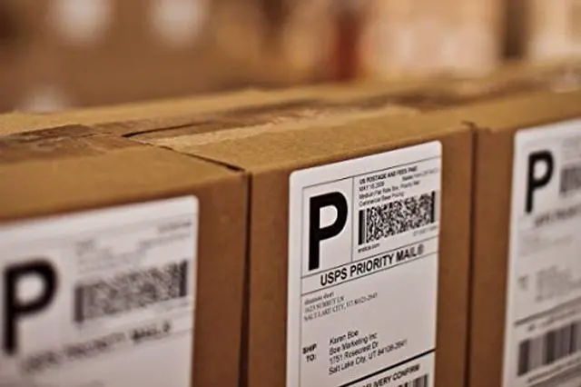 Alt view image 2 of 5 - DYMO LW Extra-Large Shipping Labels for LabelWriter Label Printers, White, 4'' x 6'', 5 Rolls of 220 (2026404) (2026404)