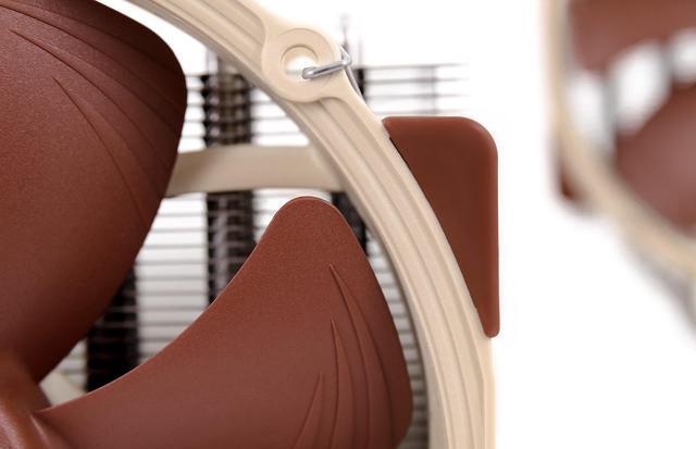 Alt view image 5 of 5 - Noctua NH-U14S DX-3647, Premium CPU Cooler for Intel Xeon LGA3647 (140mm, Brown)