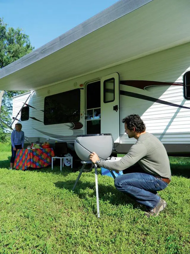Alt view image 7 of 16 - Winegard PA6002R Pathway X2 Automatic Portable Satellite TV Antenna with DISH ViP 211z Receiver